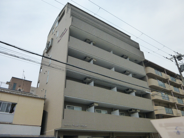 フラットフォー