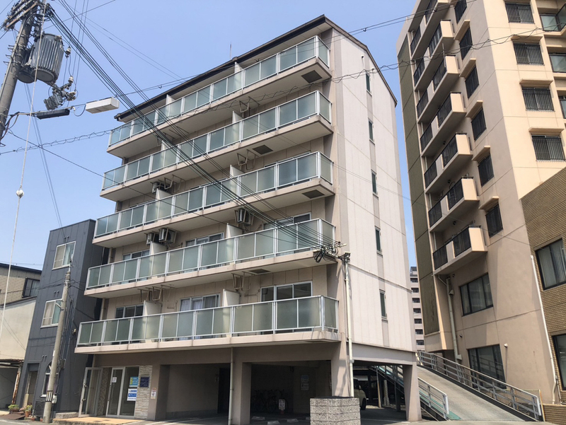 ファーストイン夢前川駅前
