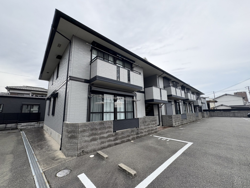 サンアベニュー田寺１