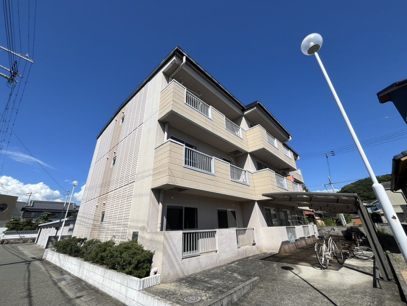 メゾン平田