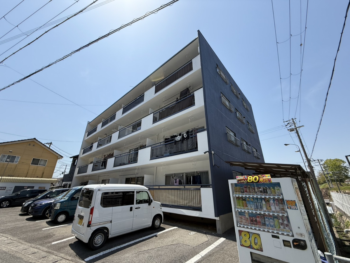 クロバーハイツ