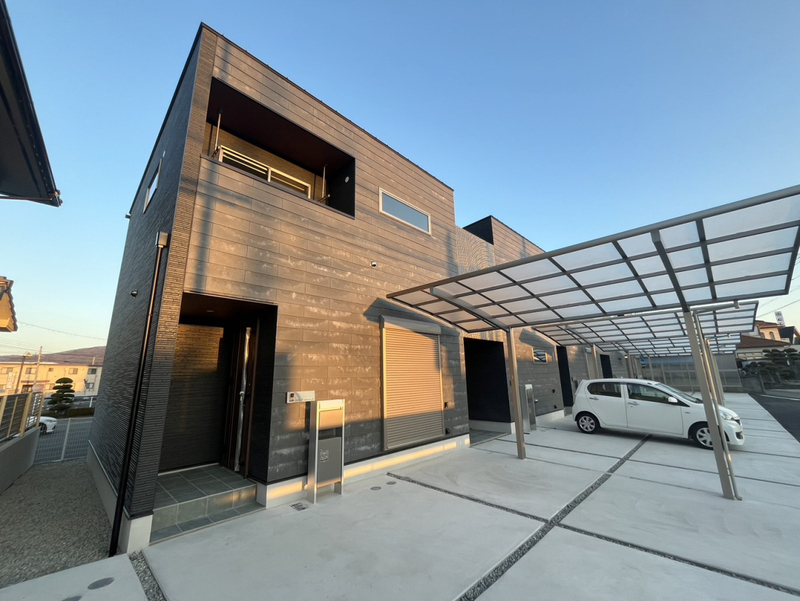 CASA+TOMINAGA