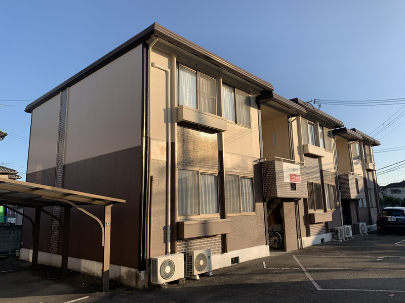 アーバン御国野S