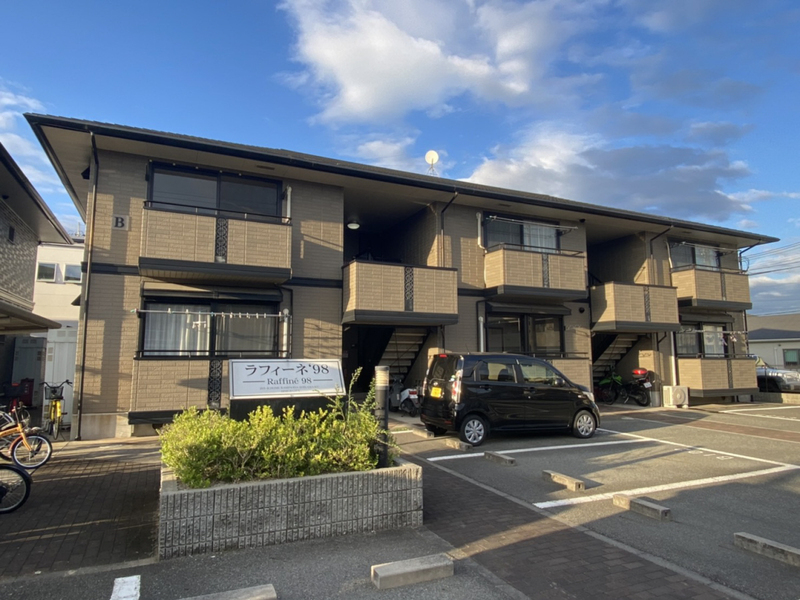 ラフィーネ９８　B棟