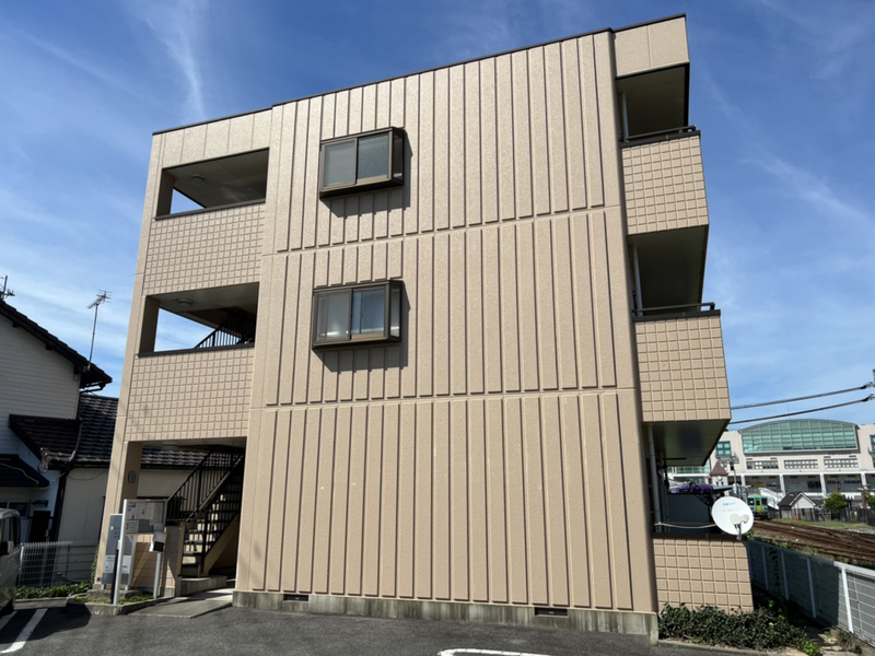 セイント　ヨシ