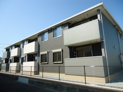フェリア南田原