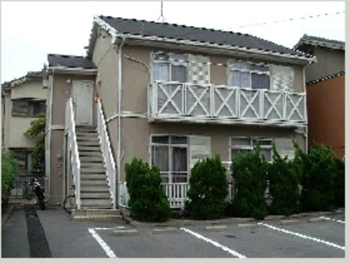 ファミーユ山の北