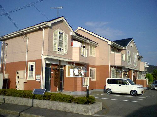 リバティさつきＡ