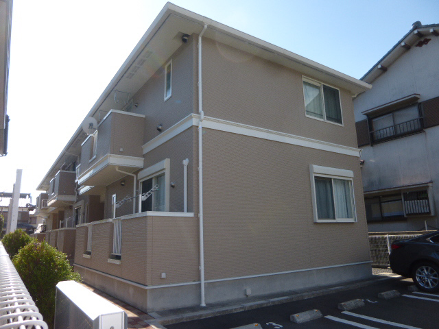 シュライン・フロント