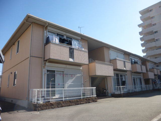 シャーメゾンかみや